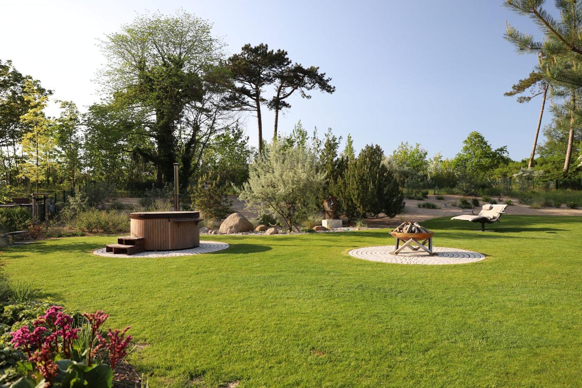 Villa Schmidt - Strandhaus Direkt Am Meer Mit Sauna, Sport Und Duenengarten II Rostock Kültér fotó