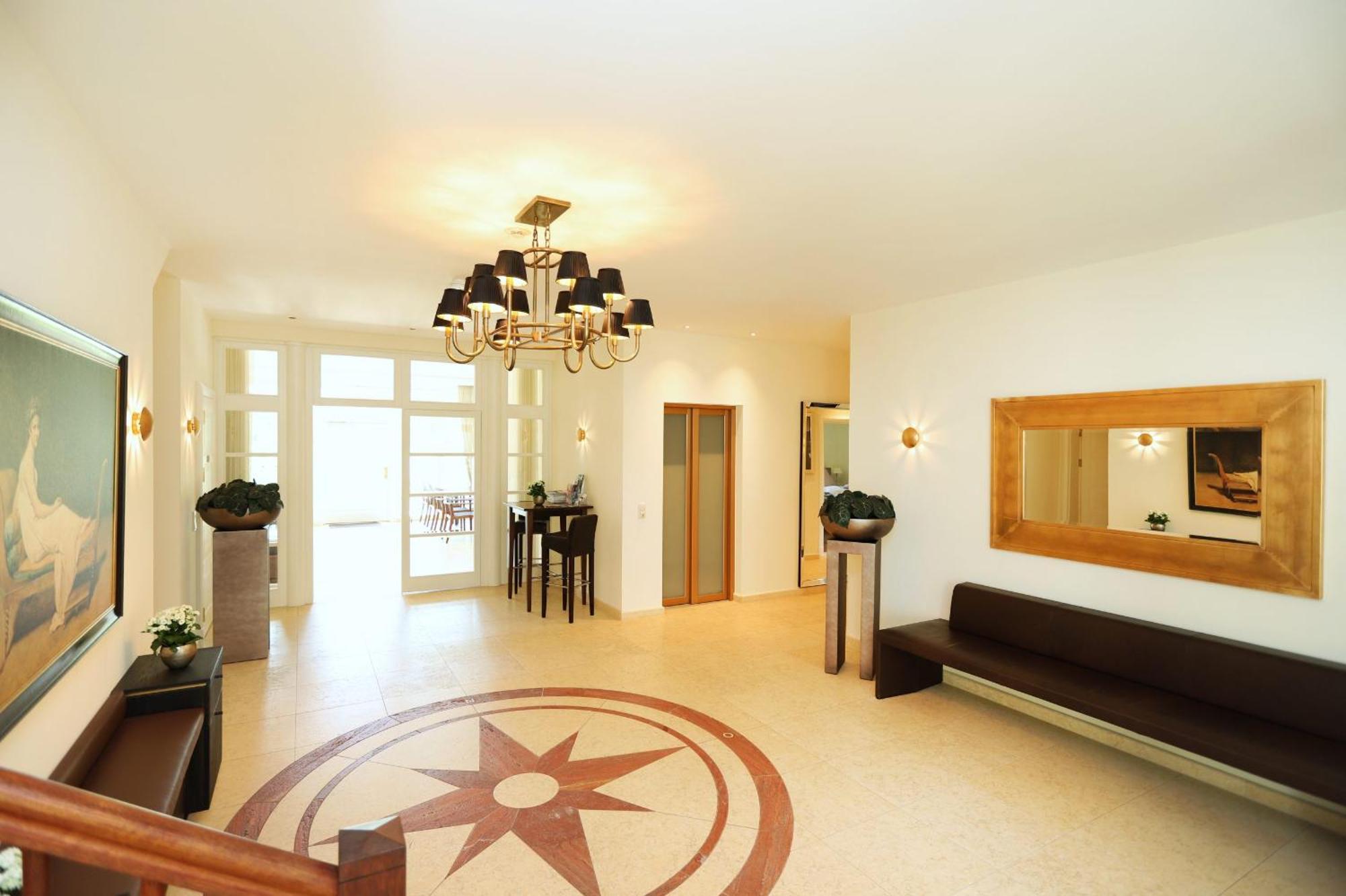 Villa Schmidt - Strandhaus Direkt Am Meer Mit Sauna, Sport Und Duenengarten II Rostock Kültér fotó